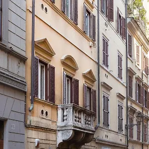Apartment Gregoriana Luxury In, Rome