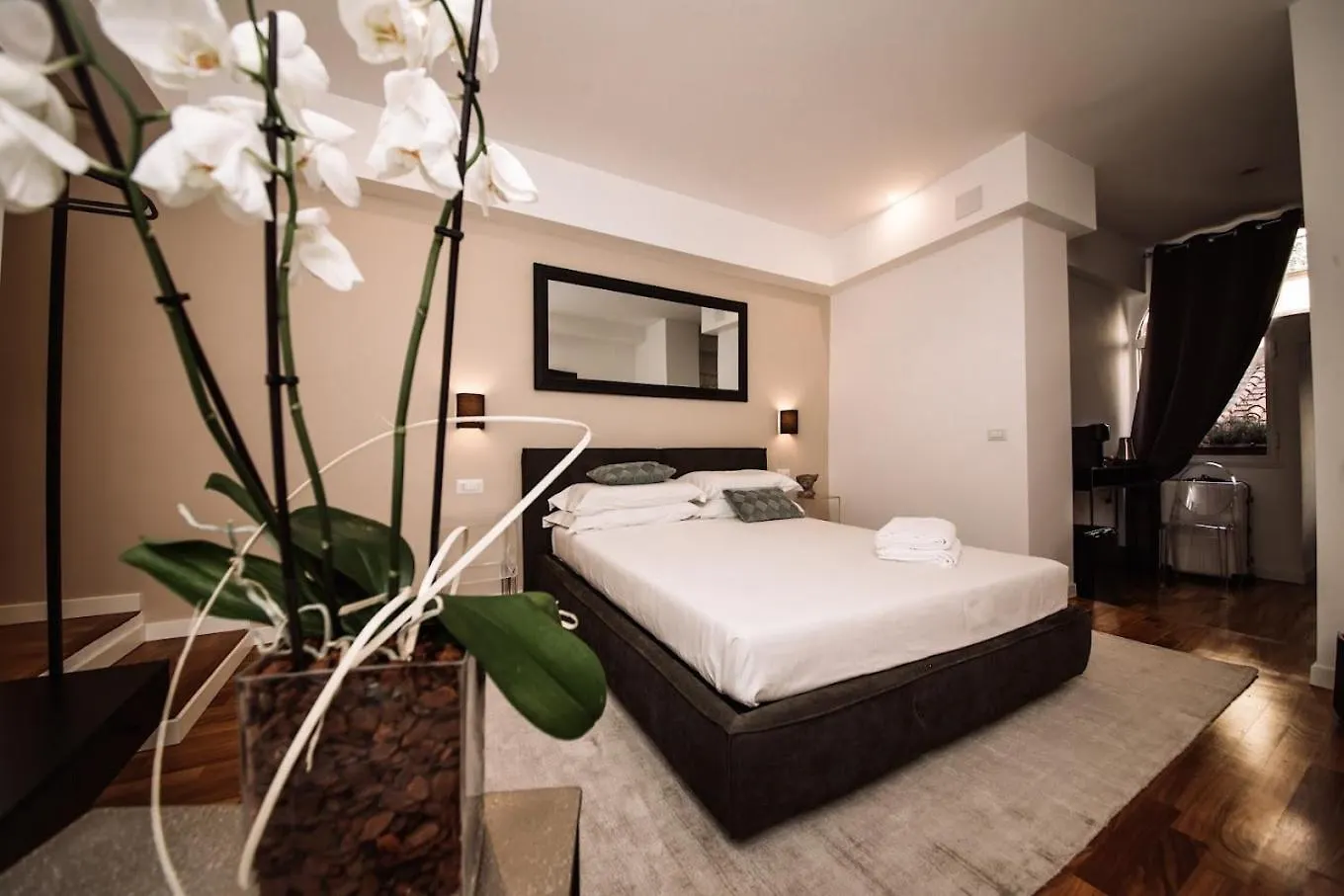 Piazza Di Spagna 32 Fellini Design Suites Ρώμη Ιταλία