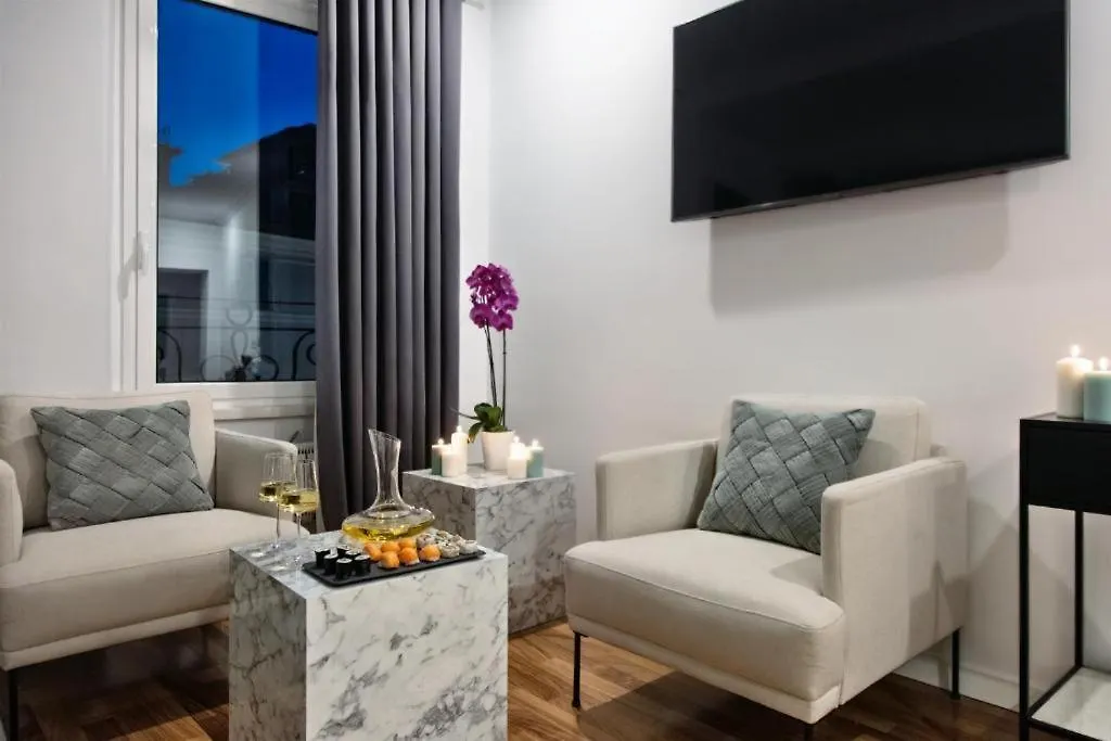 Piazza Di Spagna 32 Fellini Design Suites Ρώμη 0*,  Ιταλία